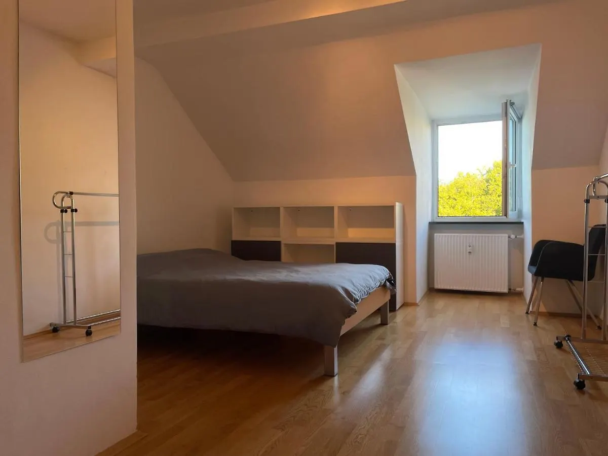 Apartment Penthouse - Englischergarten View Munich